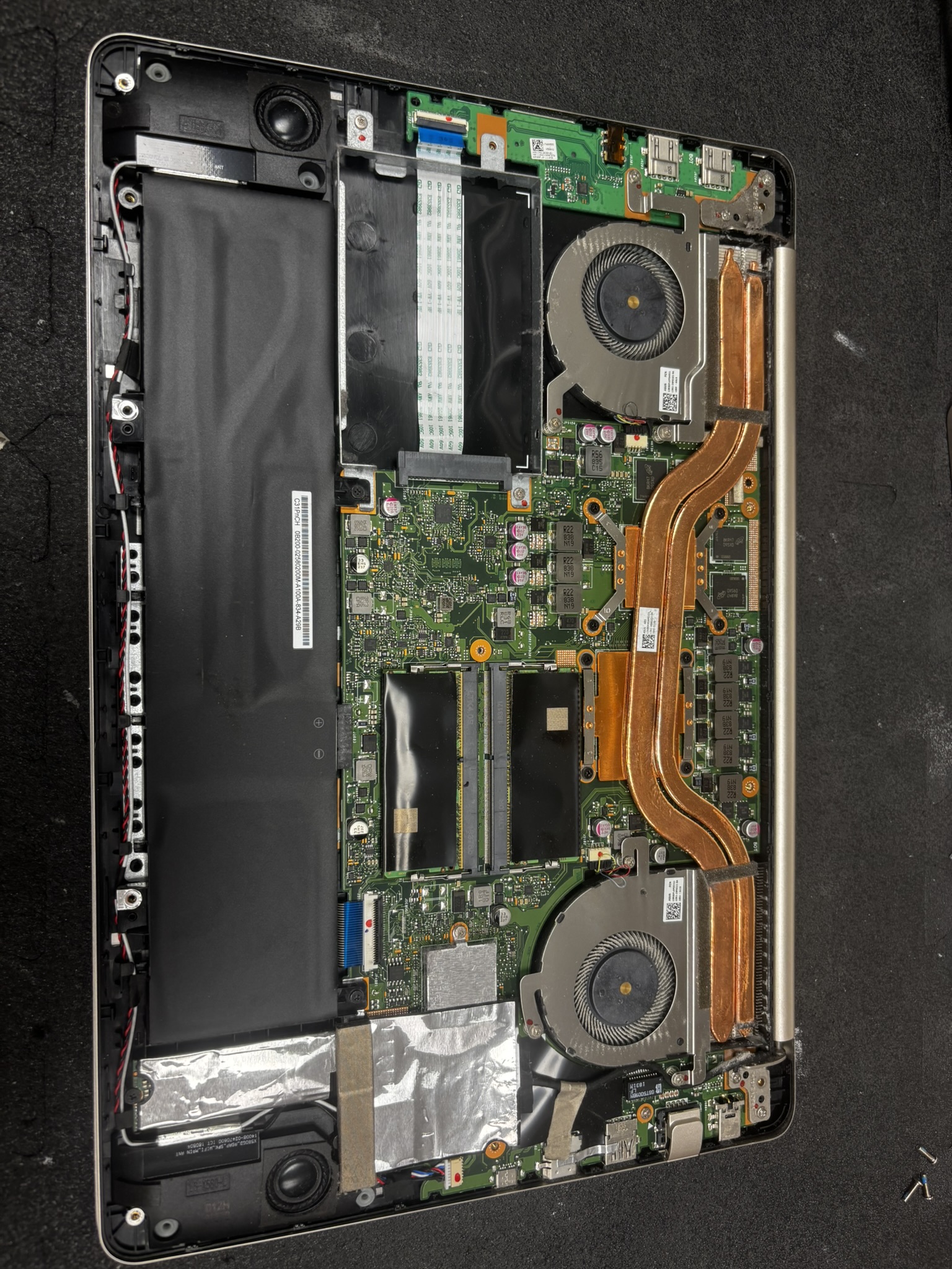 Asus Vivobook przed konserwacją photo1